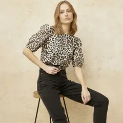 BASEMENT - Polera Manga Corta Algodón Mujer