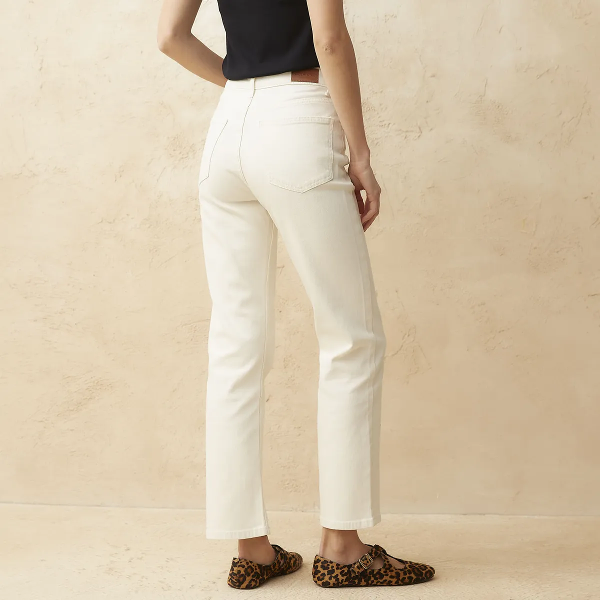 BASEMENT - Jeans Straight Tiro Alto Mujer Basement