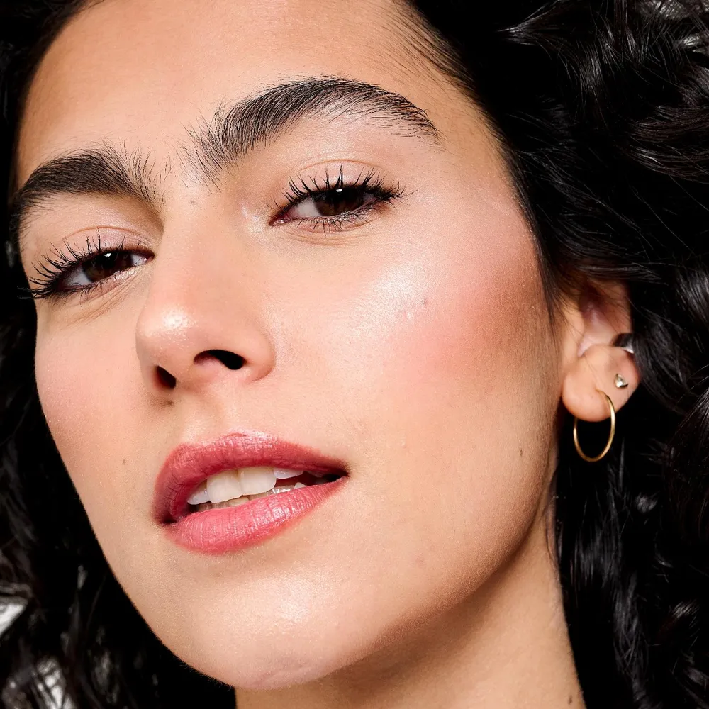 Benefit Glow-La-La Highlighter Luna, foto 8