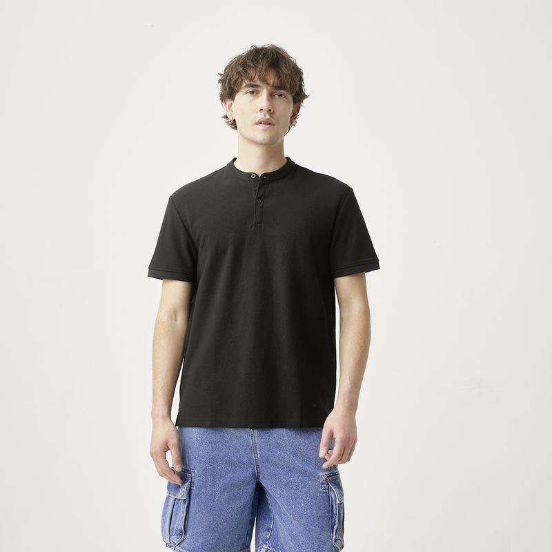 BASEMENT - Polera Manga Corta Hombre Basement