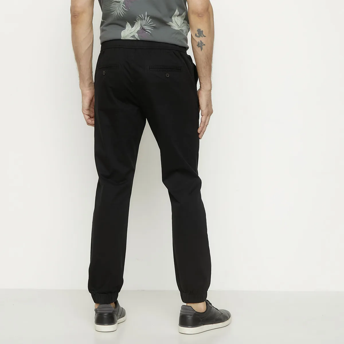 NEWPORT - Pantalón Chino Hombre Newport