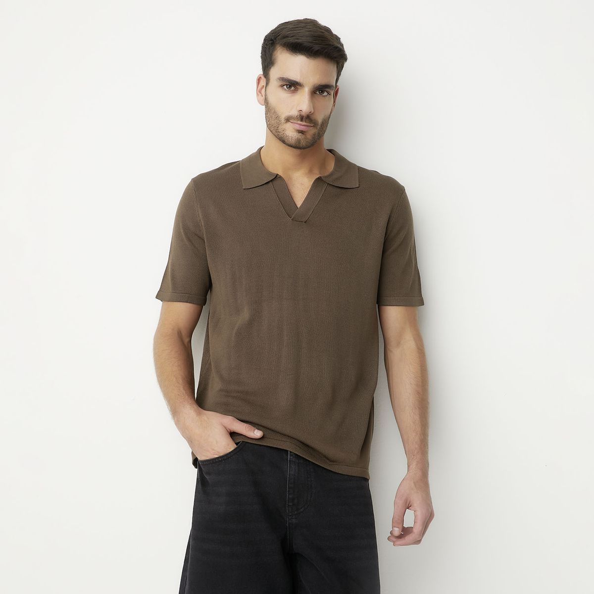 BASEMENT - Polera Manga Corta Hombre Basement