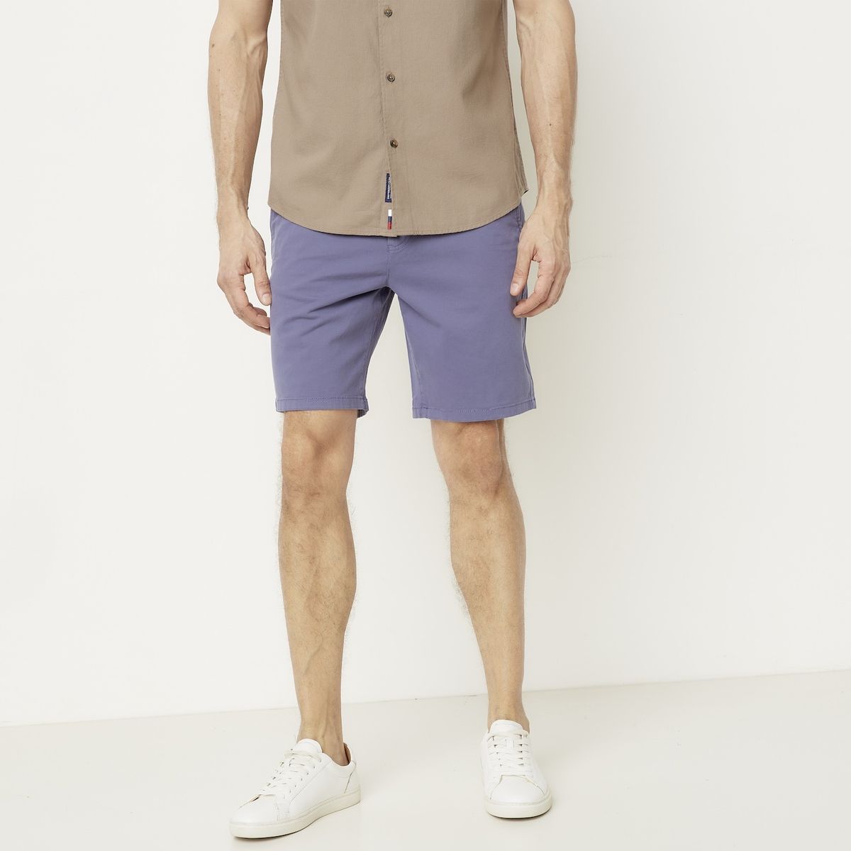 UNIVERSITY CLUB - Bermuda Chino Hombre University Club