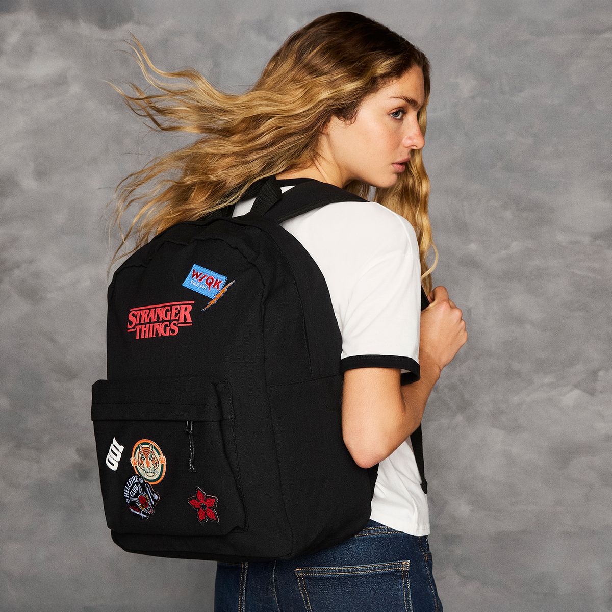 STRANGER THINGS - Mochila Stranger Things