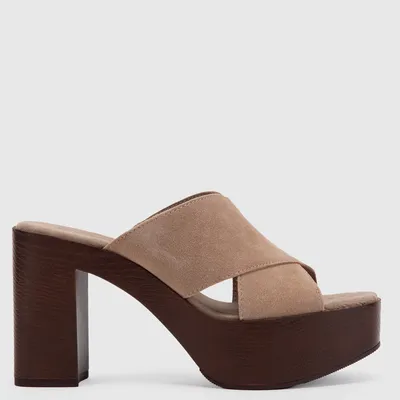 Imagen 1 del producto Sandalia Mujer Beige