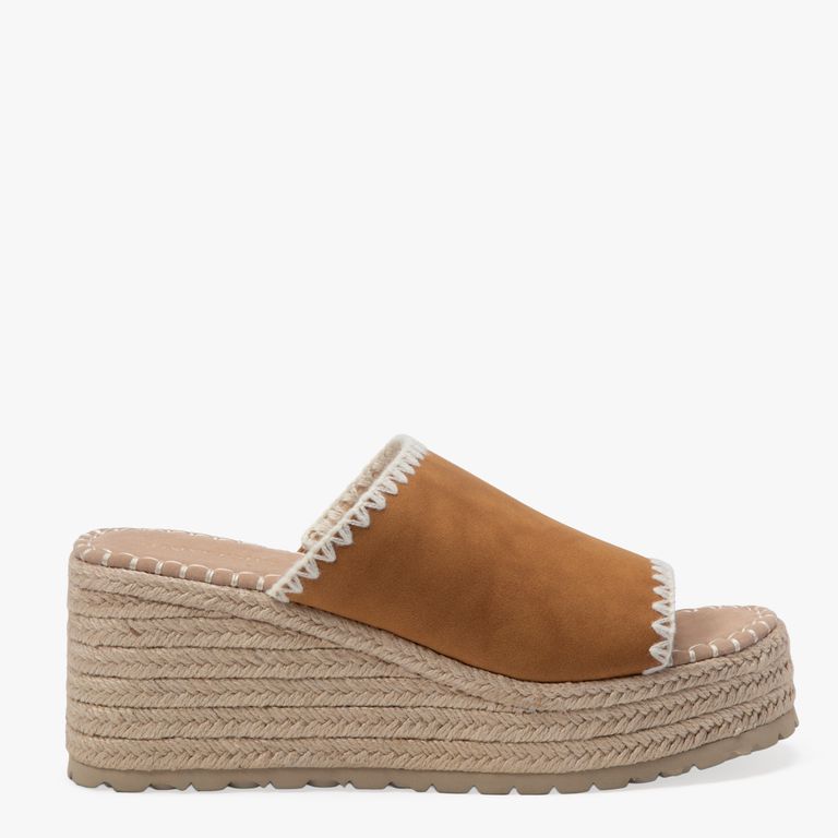 UNIVERSITY CLUB Sandalia Mujer Camel