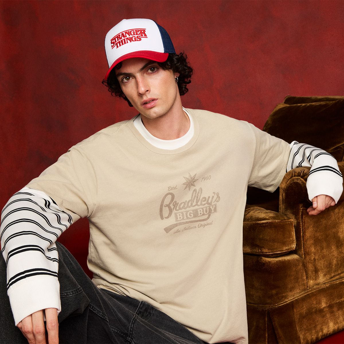 STRANGER THINGS - Polera Manga Corta Hombre Stranger Things