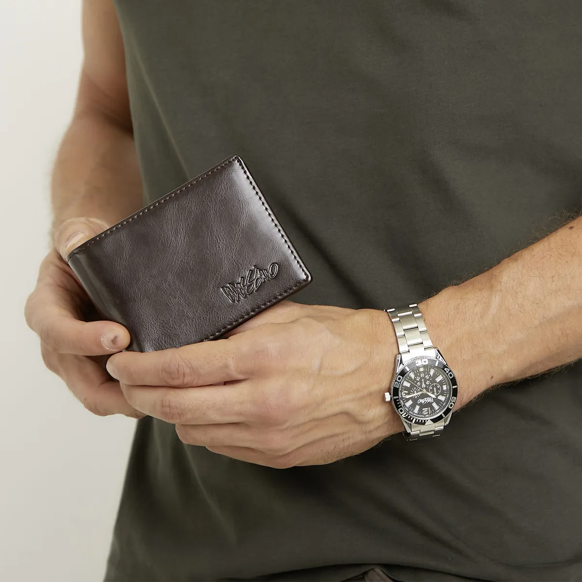 MOSSIMO - Reloj +Billetera Hombre en Caja Mossimo