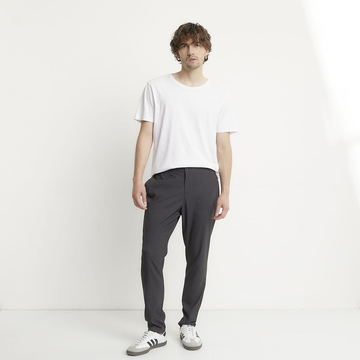 BASEMENT - Pantalón Chino Hombre Basement Slim Fit Negro