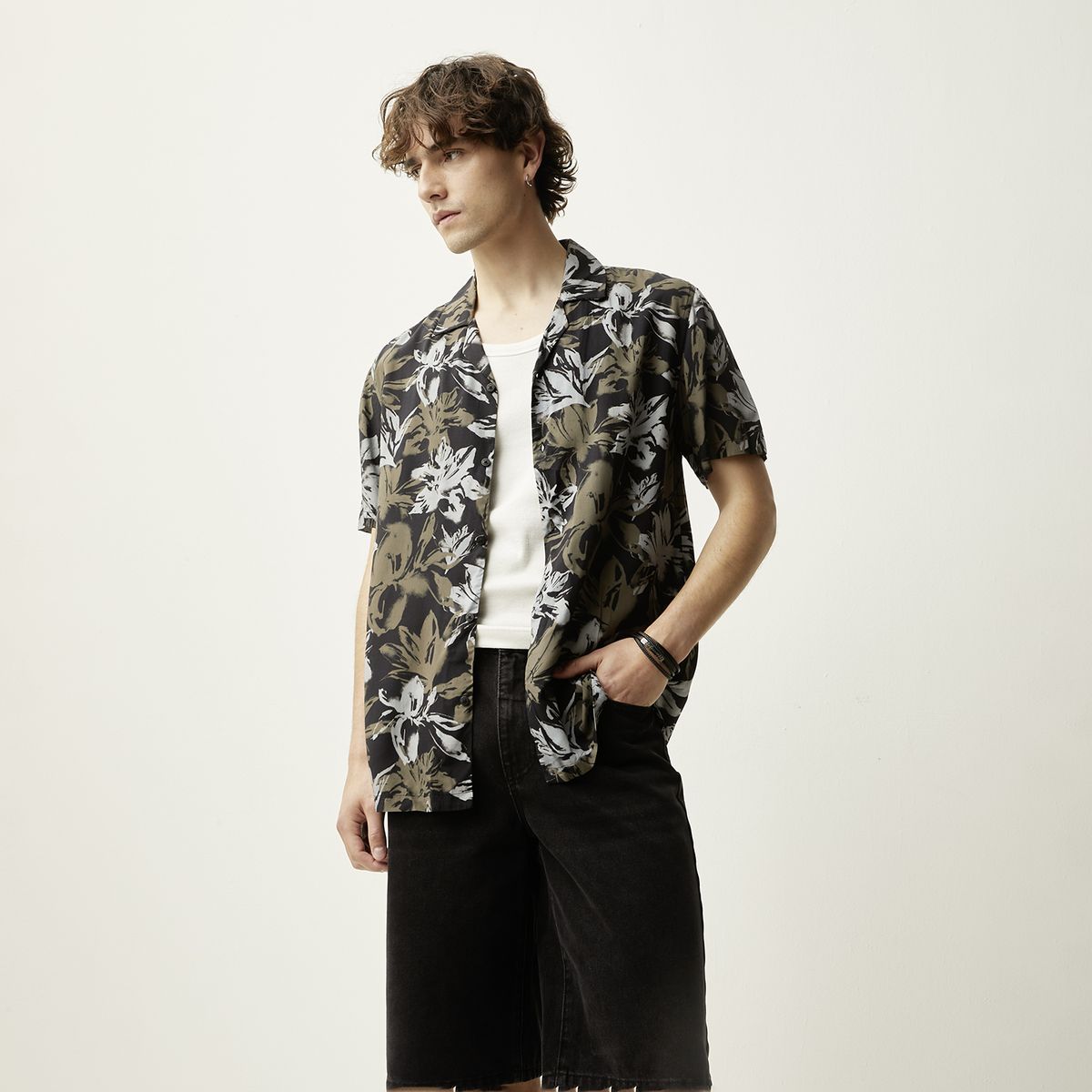 BASEMENT - Camisa Casual Manga Corta Viscosa Hombre Basement