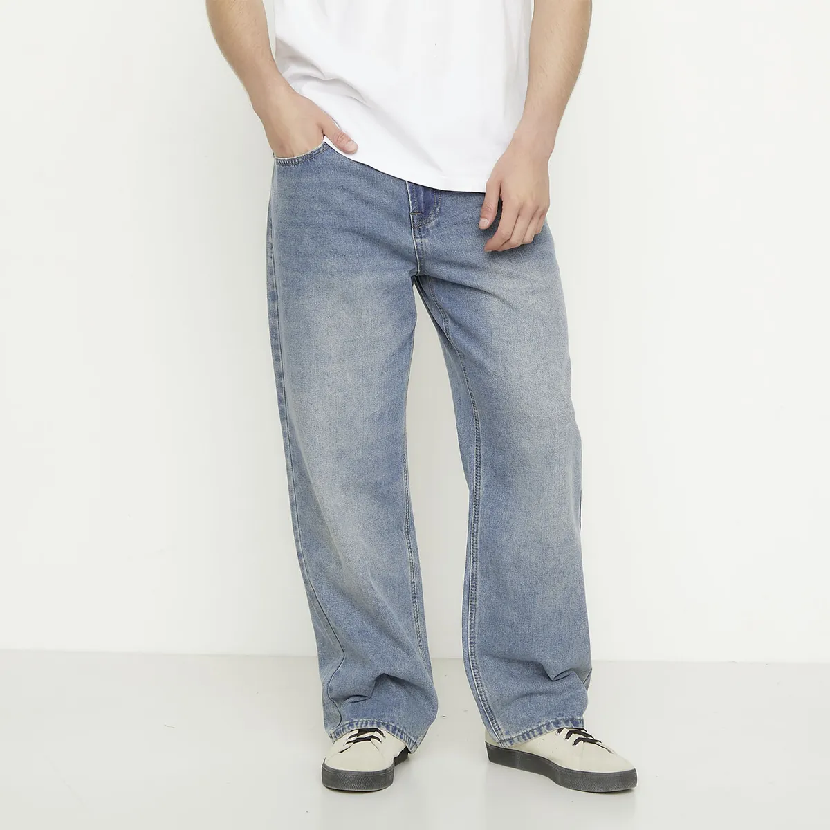 BEARCLIFF - Jeans Calce Baloon Tiro Medio Hombre Bearcliff