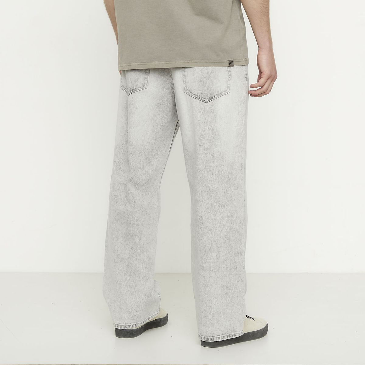 BEARCLIFF - Jeans Calce Baloon Tiro Medio Hombre Bearcliff