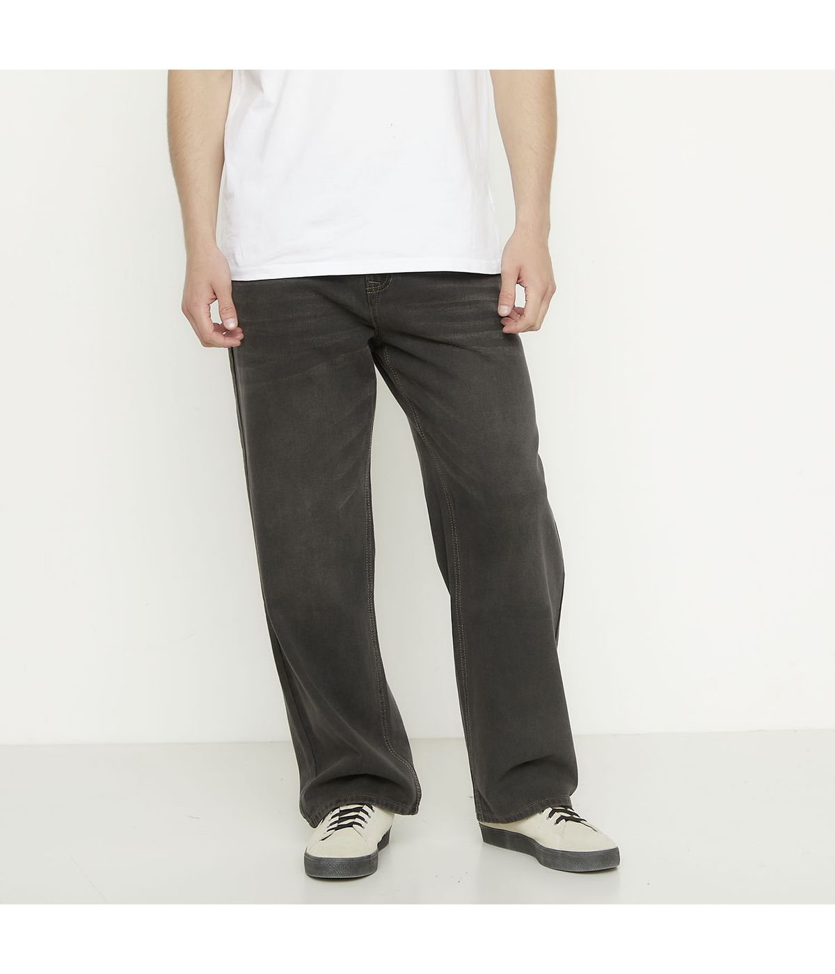 w=1200,h=1400,fit=pad
