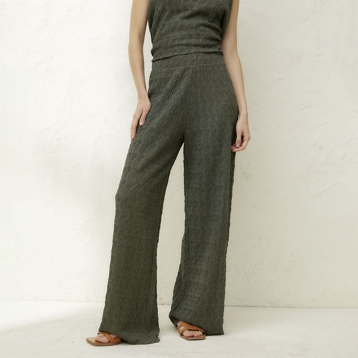 BASEMENT - Pantalón Mujer Basement