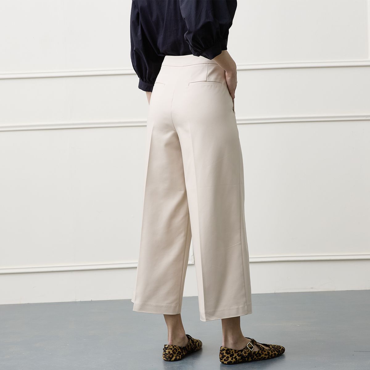 BASEMENT - Pantalón Mujer Basement