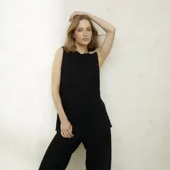 BASEMENT - Polera Algodón Mujer