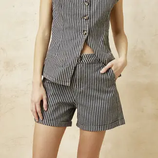 BASEMENT - Short Mujer