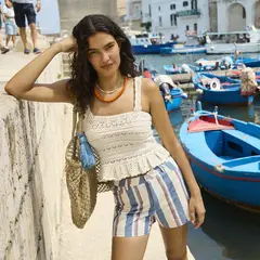 BASEMENT - Short Mujer