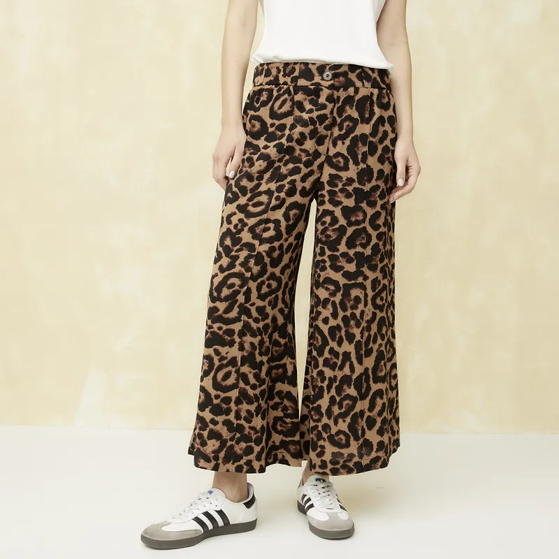 UNIVERSITY CLUB - Pantalón Flare Tiro Alto Mujer University Club