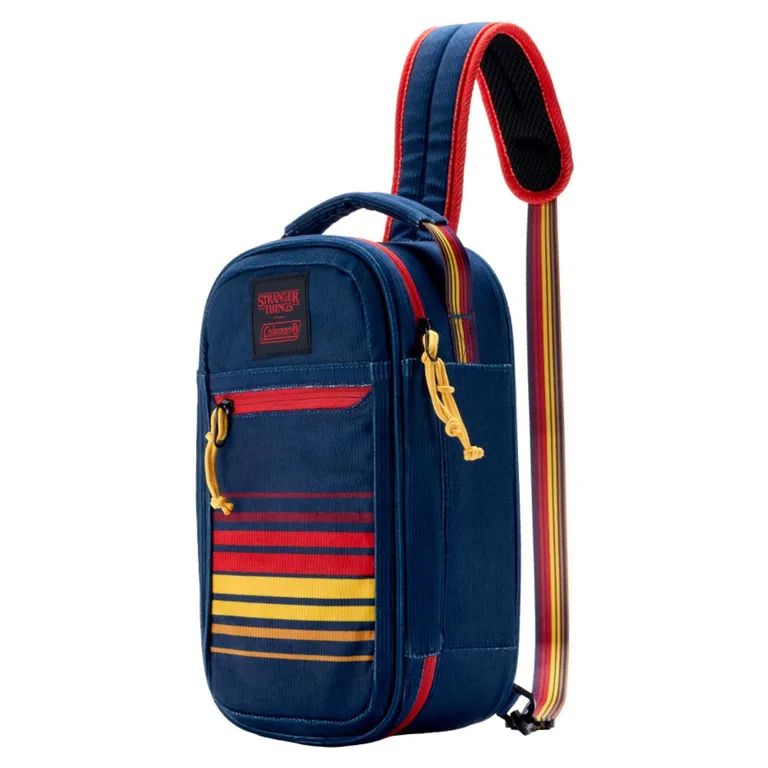 COLEMAN Soft Cooler Coleman® Stranger Things™ 6 Latas Azul Marino