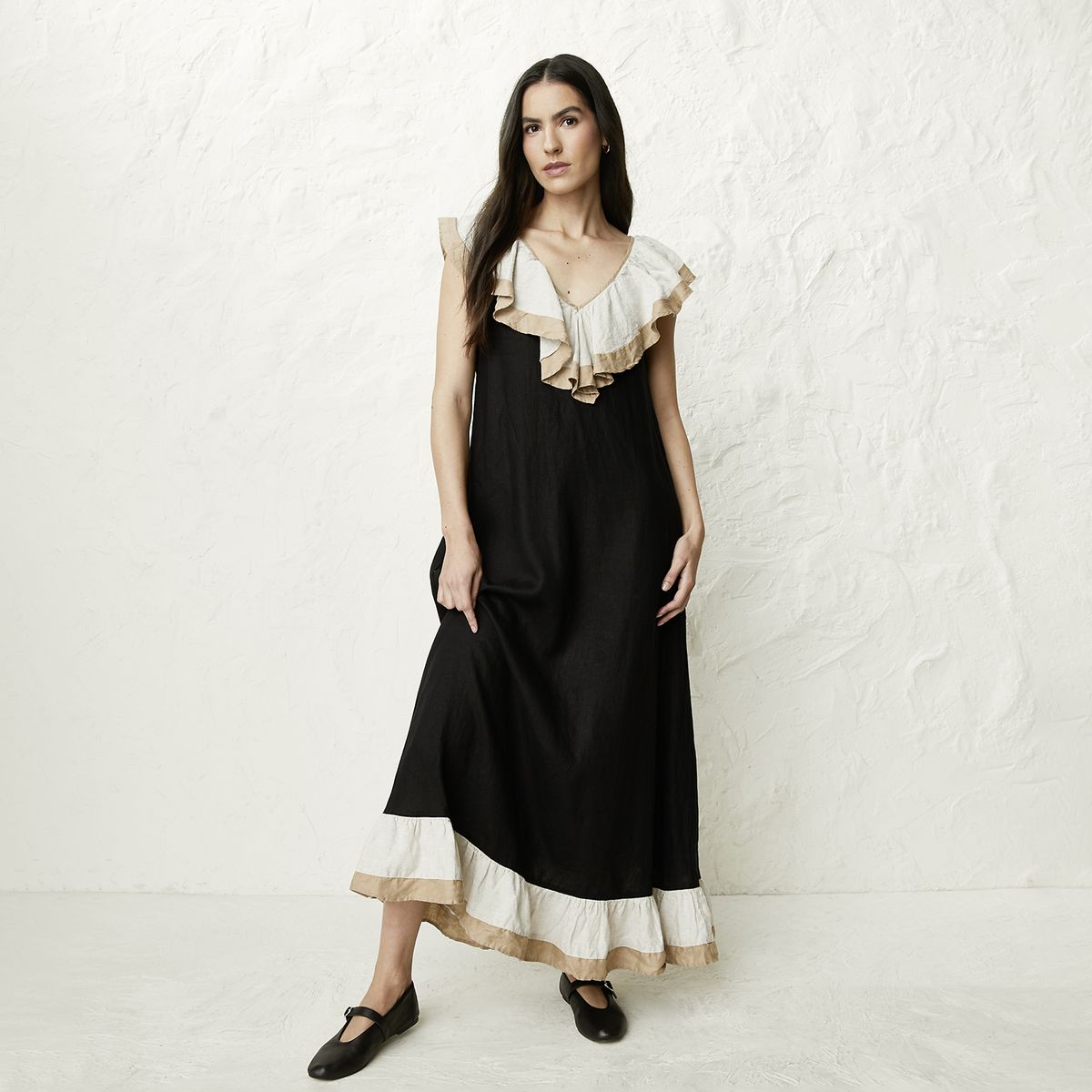 BASEMENT - Vestido Mujer 100% Lino x Fran Larrain Basement