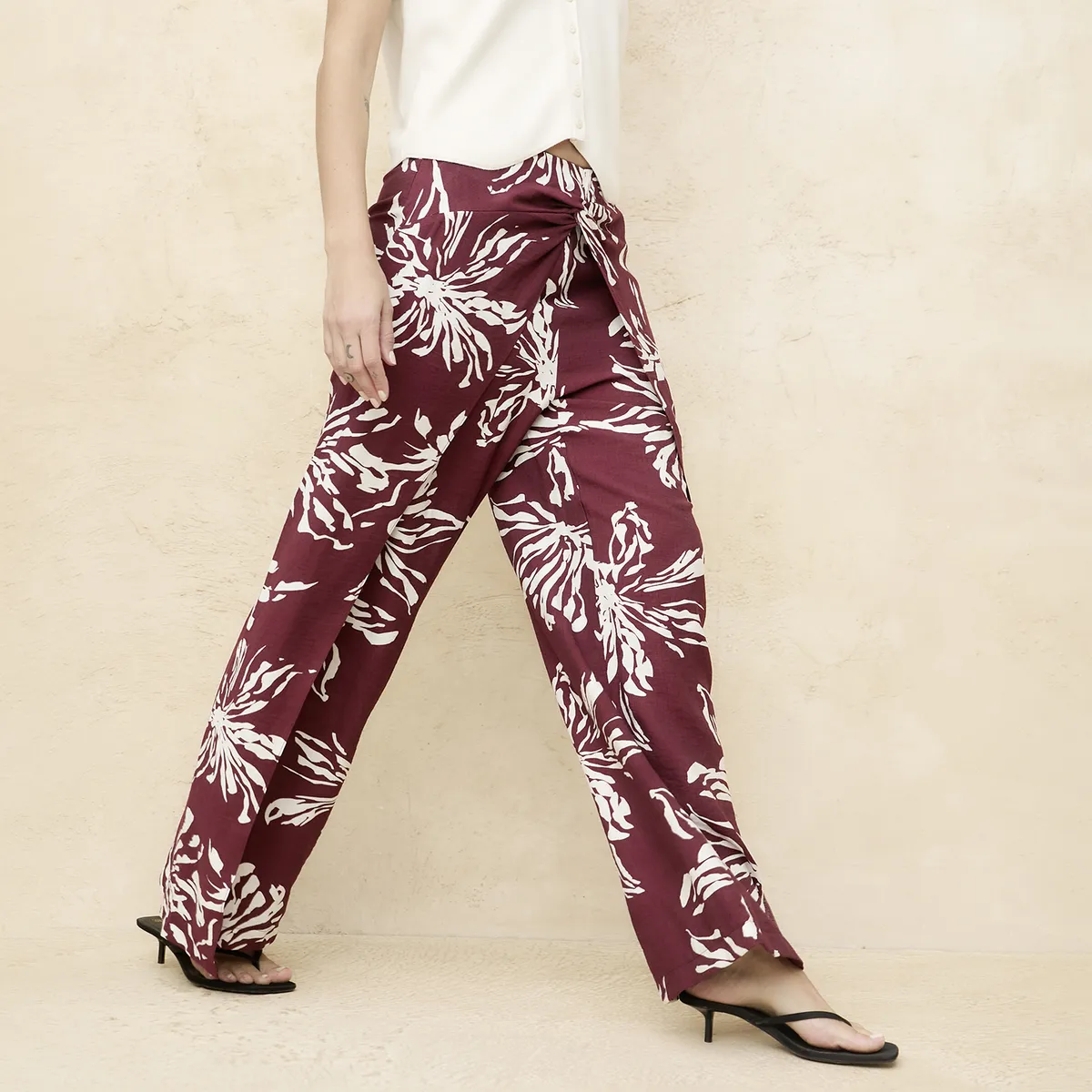 BASEMENT - Pantalón Tiro Medio Mujer Basement