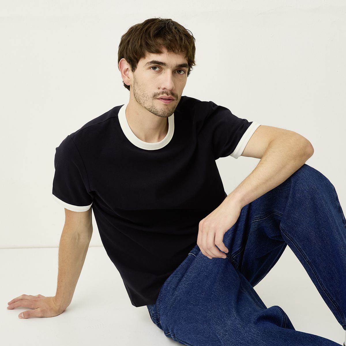 BASEMENT - Polera Manga Corta Hombre Basement