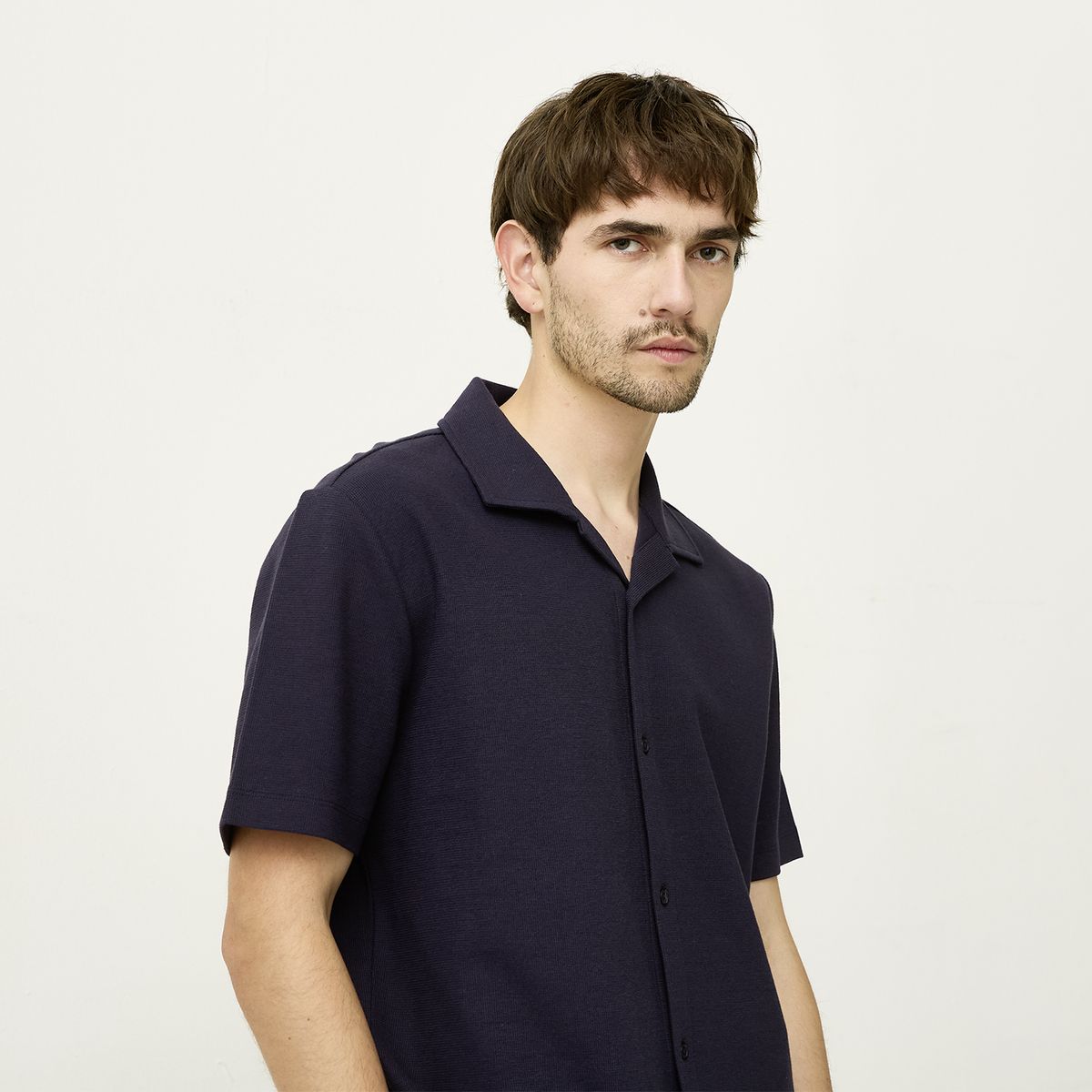 BASEMENT - Camisa Manga Corta Hombre Basement