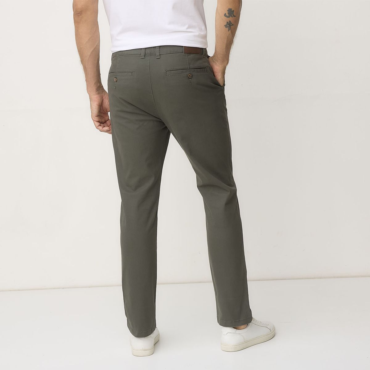 NEWPORT - Pantalón Chino Hombre Newport