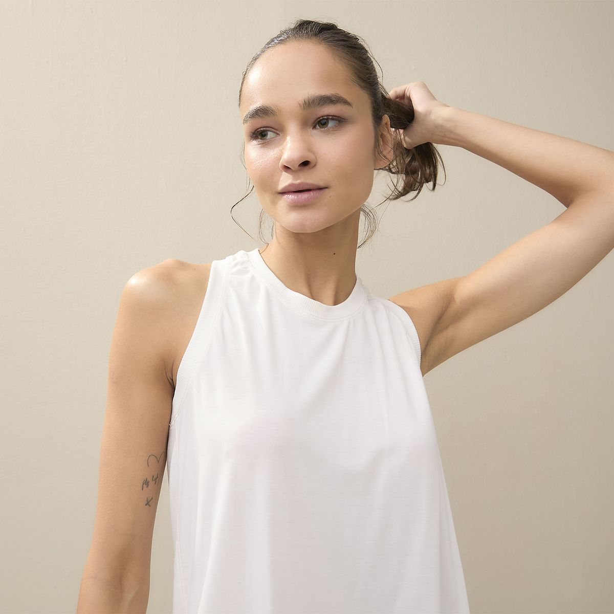 DIADORA - Polera Deportiva Sin Mangas Mujer Diadora