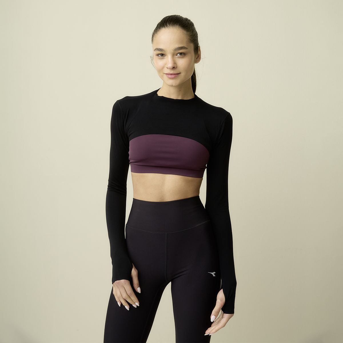 DIADORA - Polera Manga Larga Deportiva Mujer Diadora