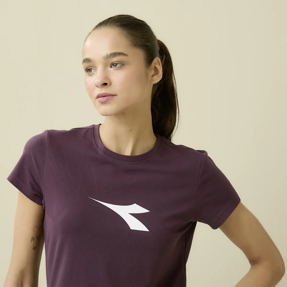 DIADORA - Polera Deportiva Algodón Mujer Diadora