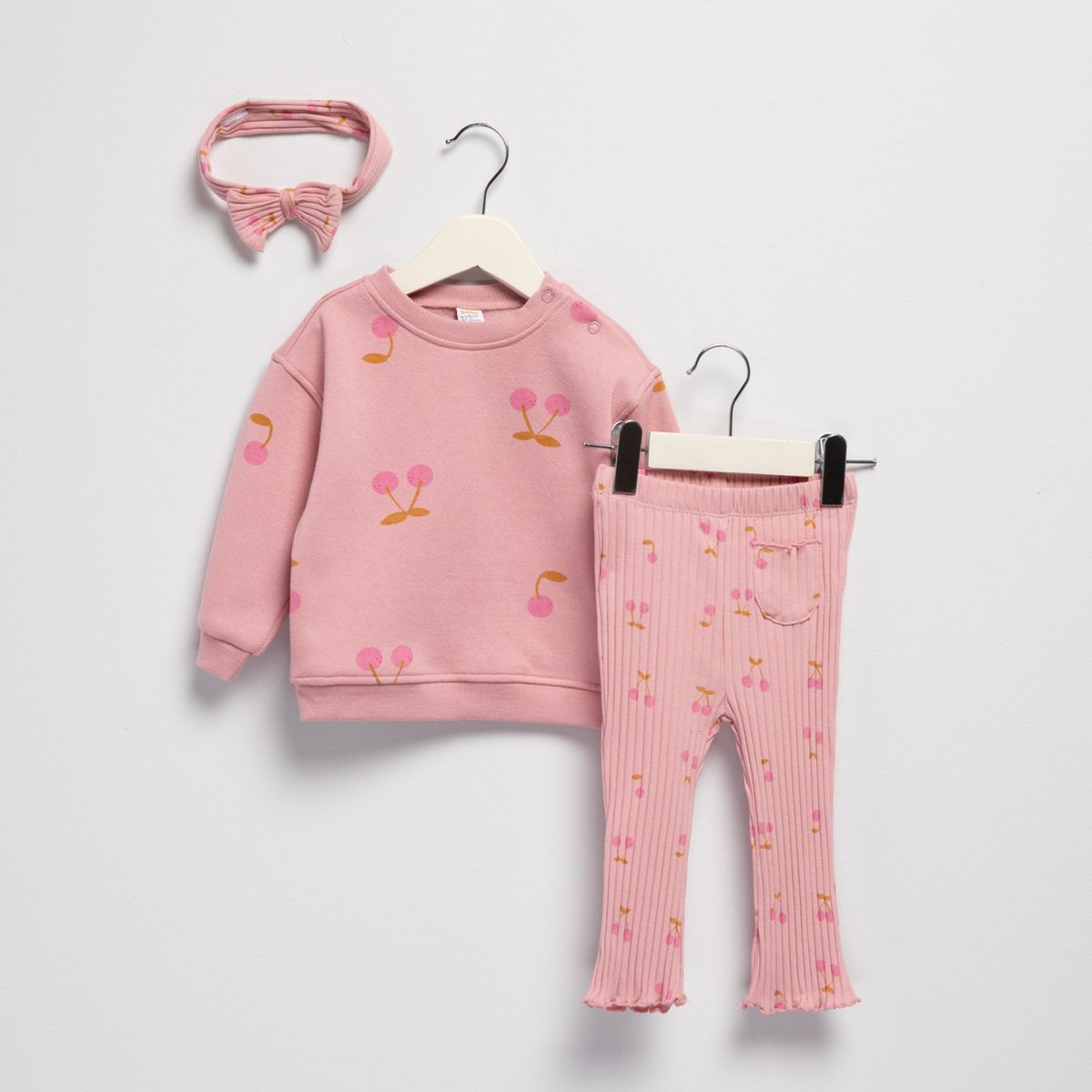 YAMP - Conjunto Polerón Más Calza Bebé Yamp