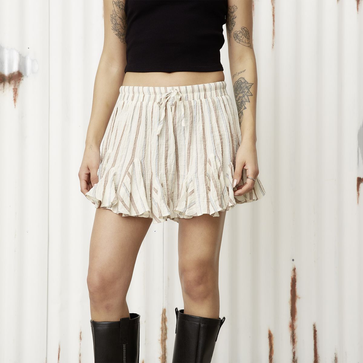 AMERICANINO - Short Flare Tiro Medio Mujer Americanino