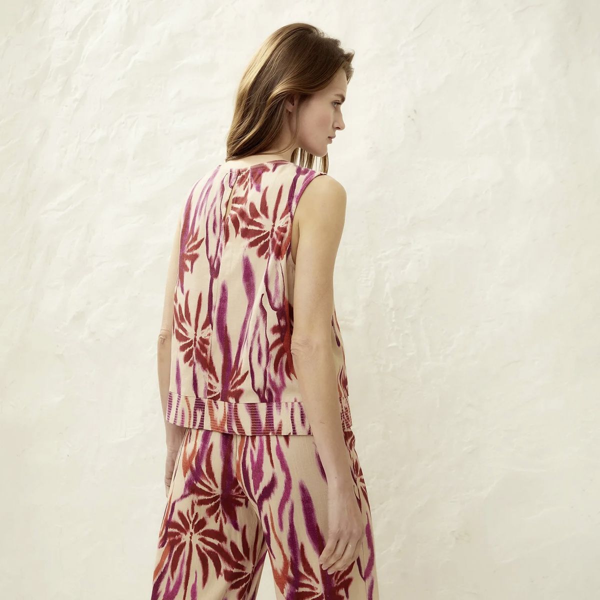 APOLOGY - Blusa Sin Mangas Mujer Apology