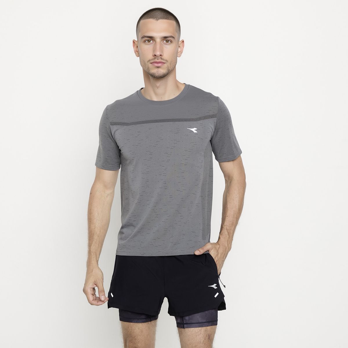 DIADORA - Polera Deportiva Manga Corta Hombre Diadora
