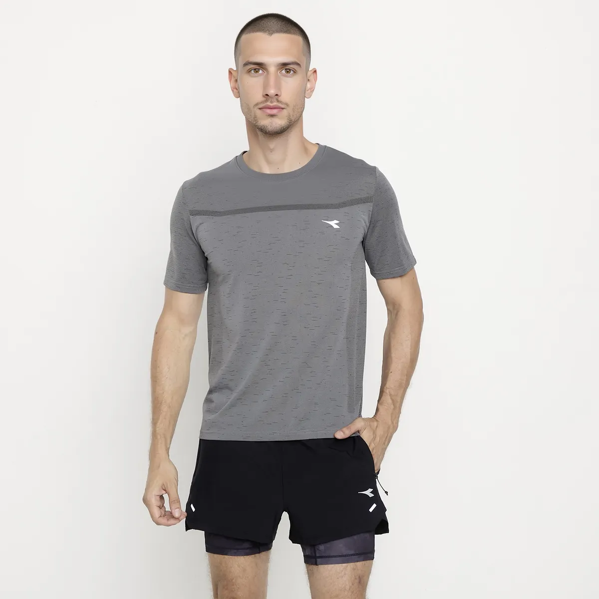 DIADORA - Polera Deportiva Manga Corta Hombre Diadora