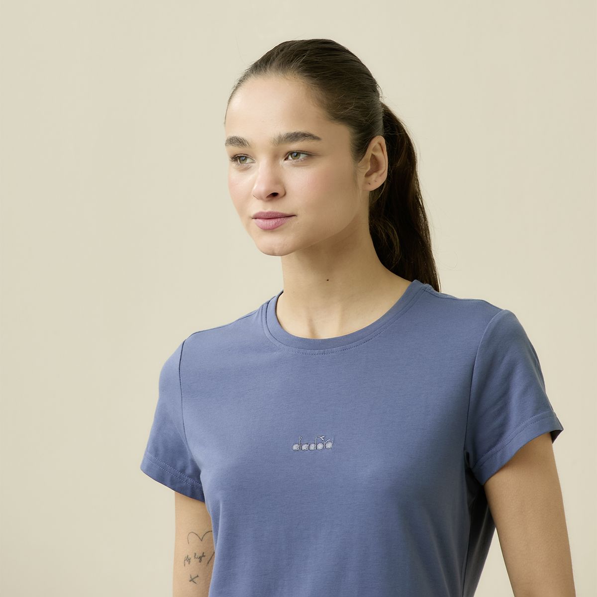 DIADORA - Polera Deportiva Manga Corta Mujer Diadora