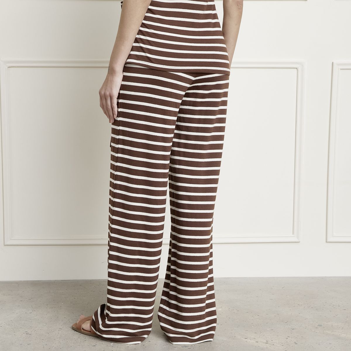 BASEMENT - Pantalón Rayas Tiro Alto Mujer Basement