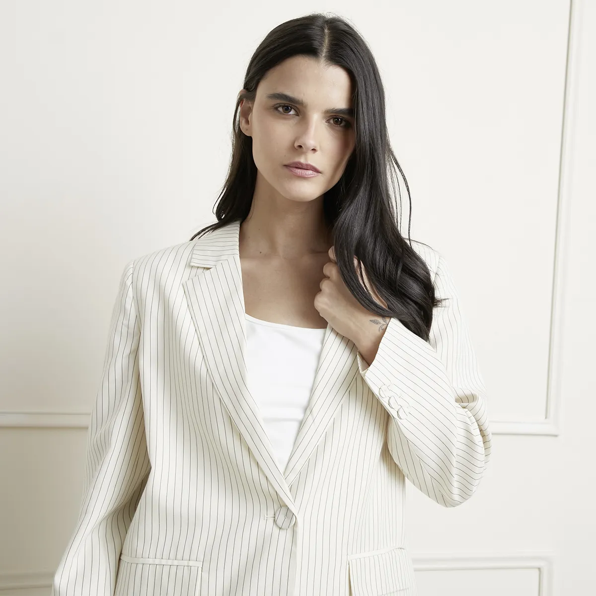 BASEMENT - Blazer Mujer Basement