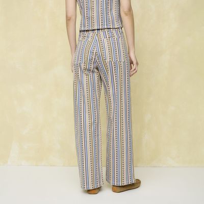 Imagen 2 del producto Jeans Straight Tiro Alto Mujer