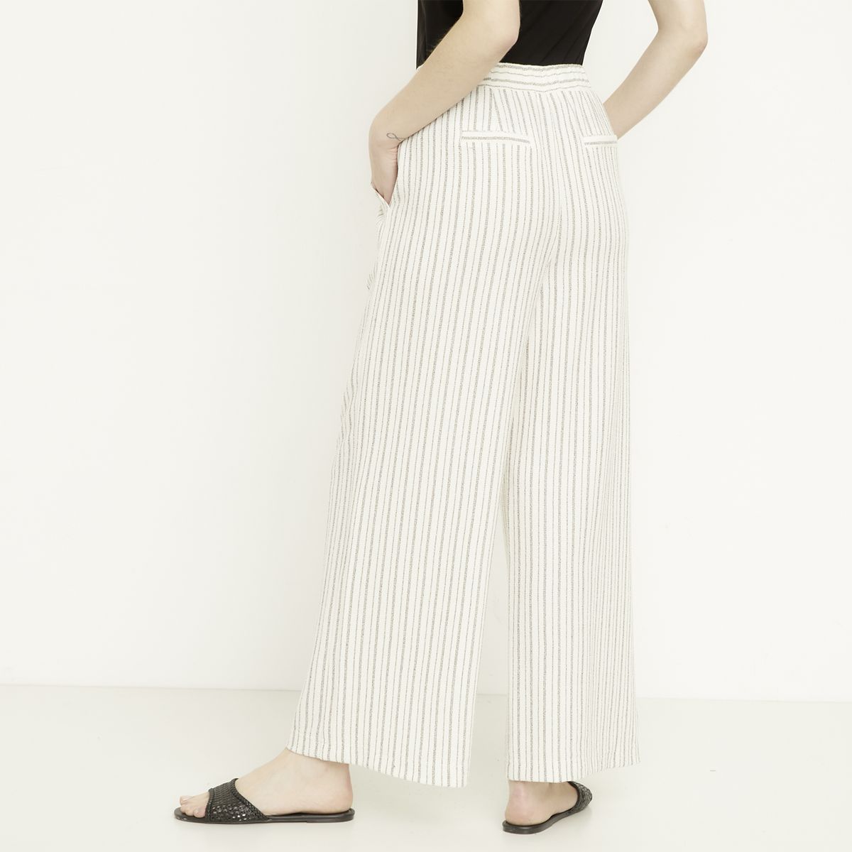 NEWPORT - Pantalón Tiro Medio Mujer Newport