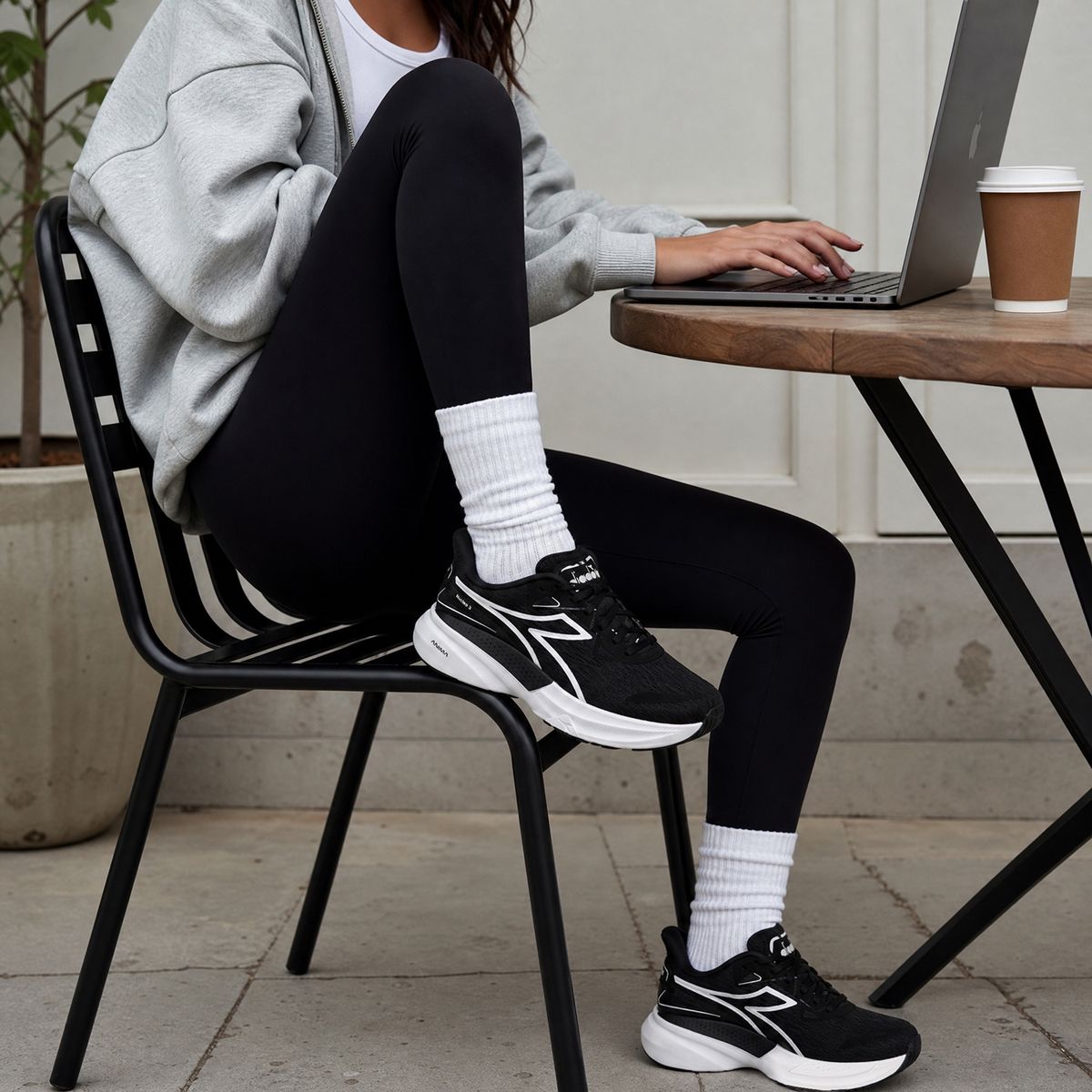 DIADORA - Nucleo W 2 Zapatilla Running Mujer Negro Diadora