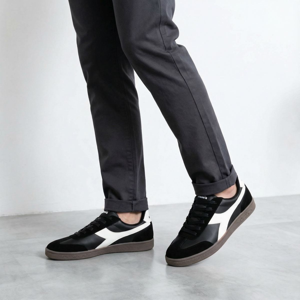 DIADORA - Bamtelo Zapatilla Urbana Hombre Negro Diadora