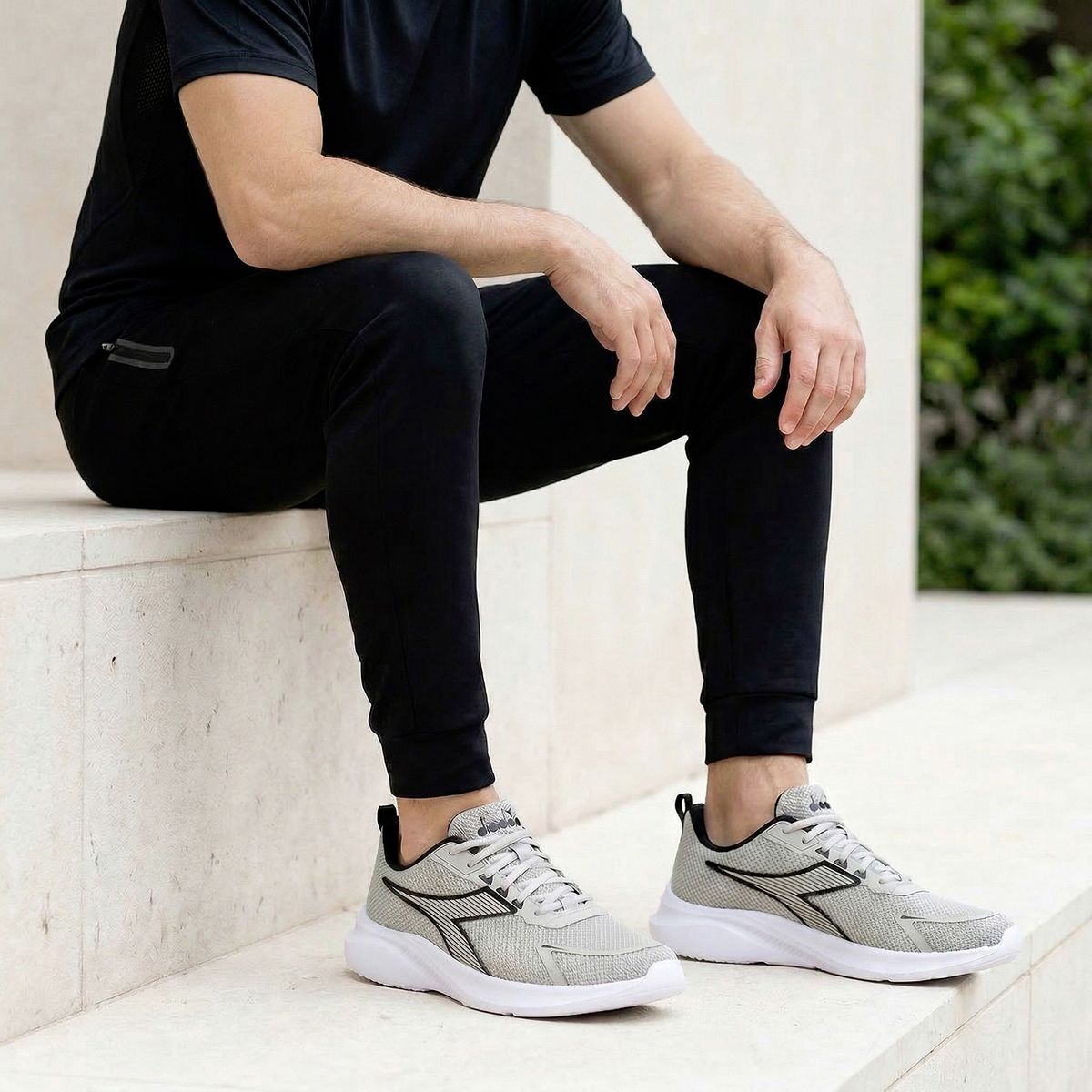 DIADORA - Robin 7 C1 Zapatilla Running Hombre Gris Diadora