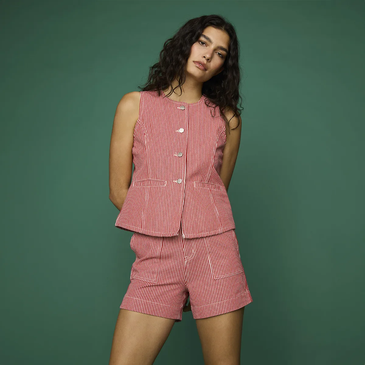 BASEMENT - Vest Mujer Basement