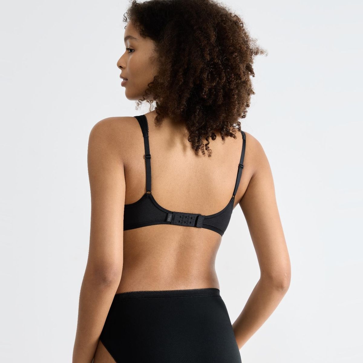 SLOGGI - Sostén Soft Bra Basic+ Mujer Sloggi