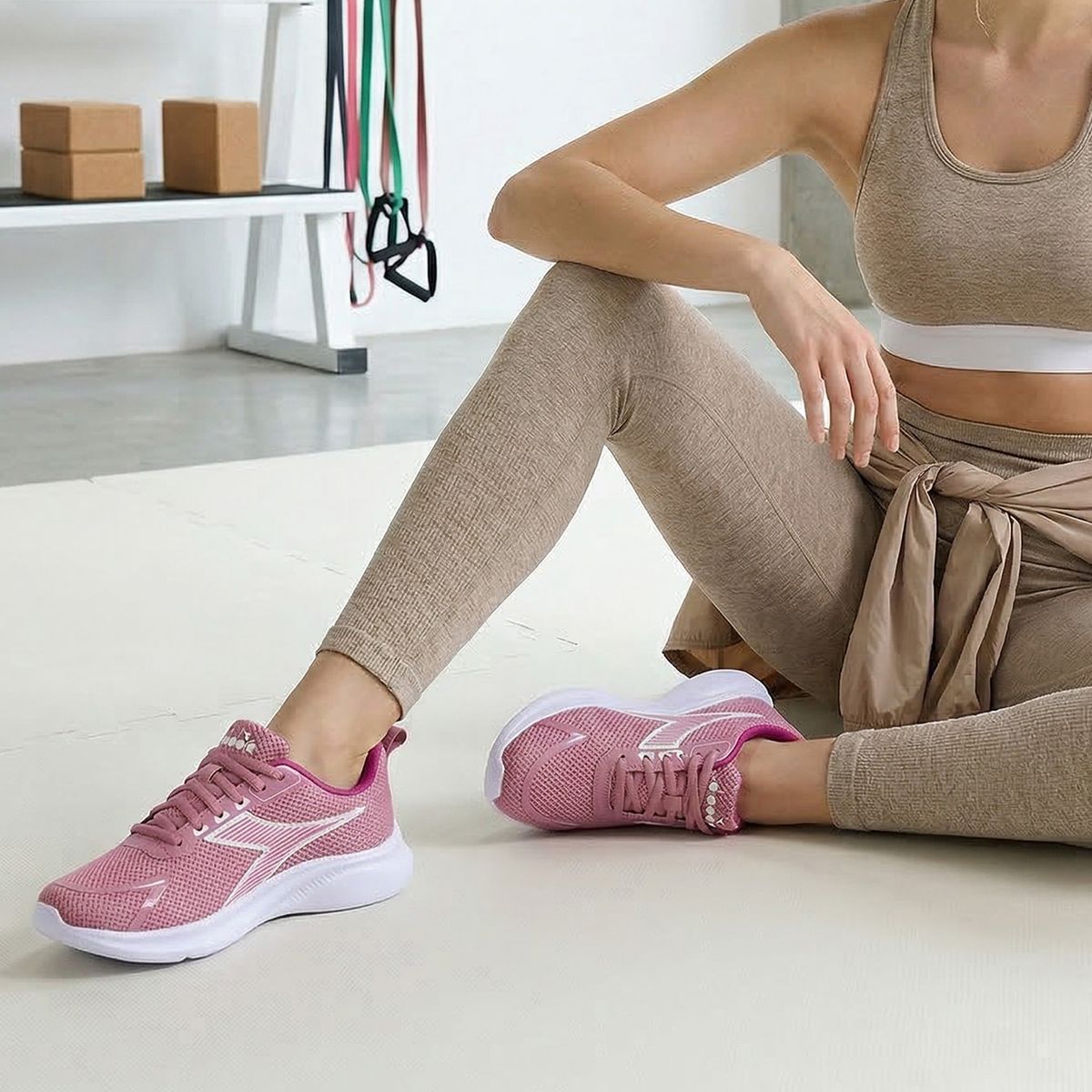 DIADORA - Robin7 Zapatilla Running Mujer Rosado Diadora