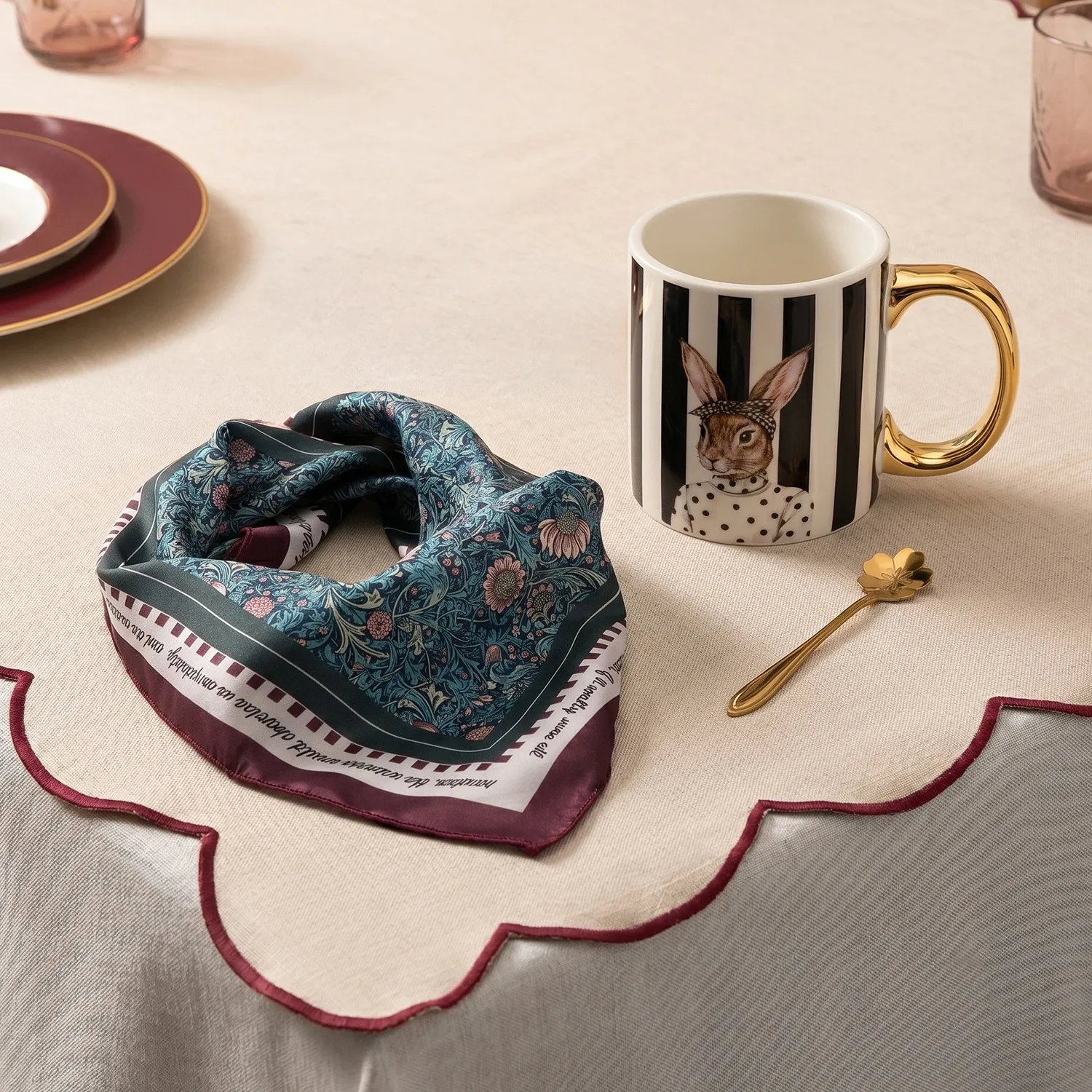 ROBERTA ALLEN Set Mug 570 Ml + Cuchara + Pañuelo Market Wonder