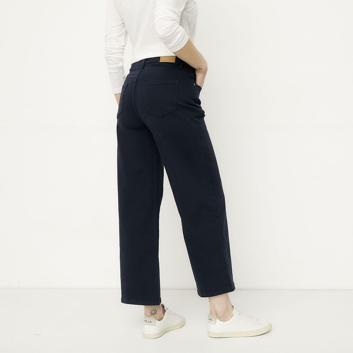 NEWPORT - Pantalón Tiro Medio Mujer Newport